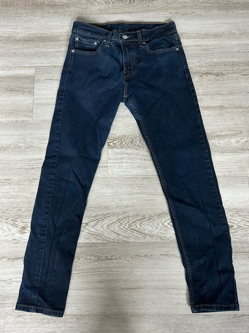 Darkwash Levi's 29 x 30 Straight Leg Jeans